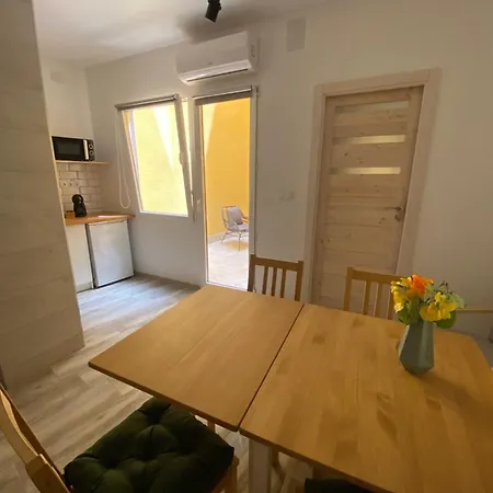 Santa Banana Con Patio Appartement